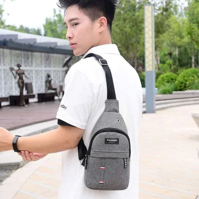 2025 New Chest Bag Messenger Pack Men Simple Nylon Fashion Waterproof One Shoulder Crossbody Bag